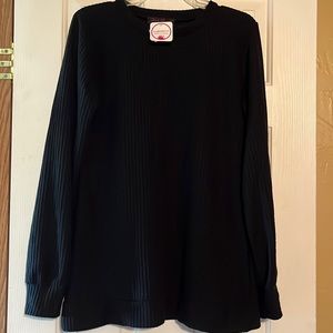 NWT Shiela Rose Lena long sleeve top, black.